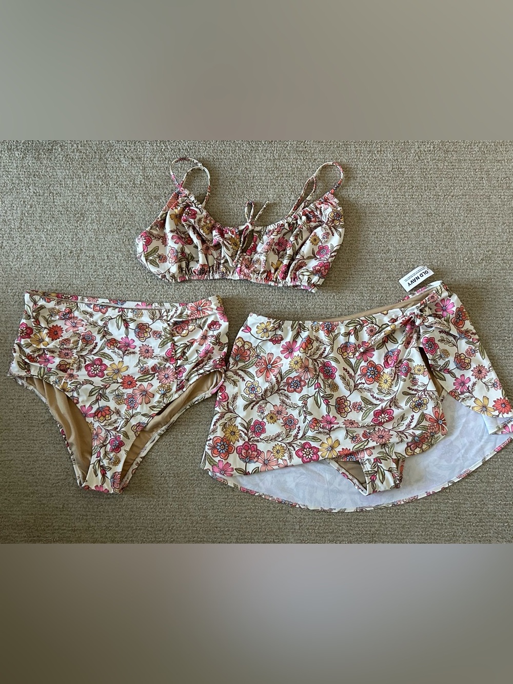 NWT Old Navy Floral 3-Piece Swim Set - Pink & Cream